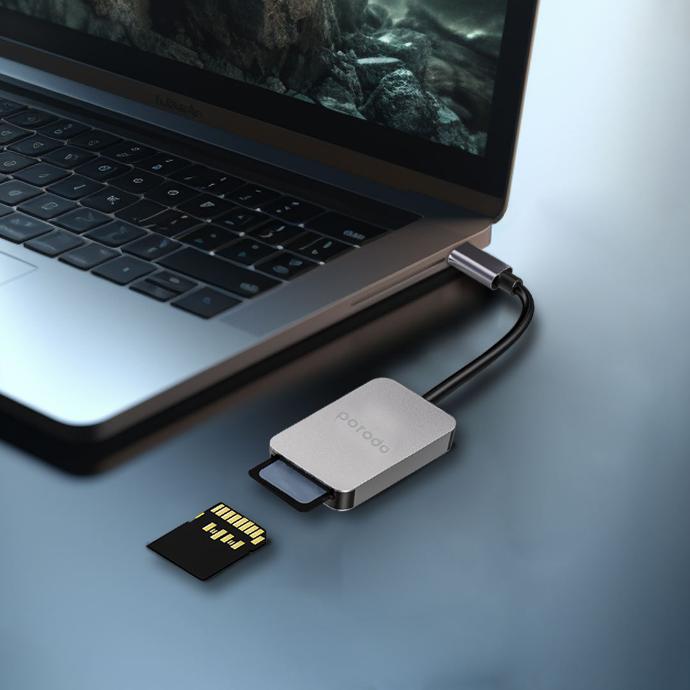 alt tag="Porodo Cables Porodo Porodo 2in1 USB-C Card Reader SD MicroSD Lightweight Grey"