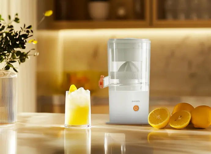 juicer and blender