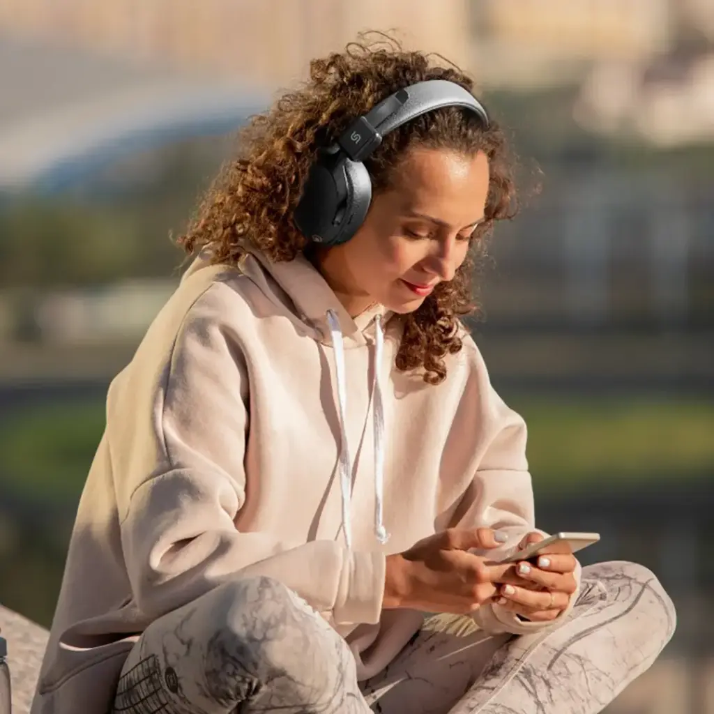 Porodo Soundtec Onyx Sonic Wireless Headphone