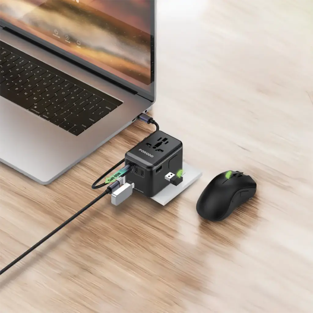 Porodo 5Gbps USB HUB Universal Travel Adapter 65W GaN Charger - Black (2).webp