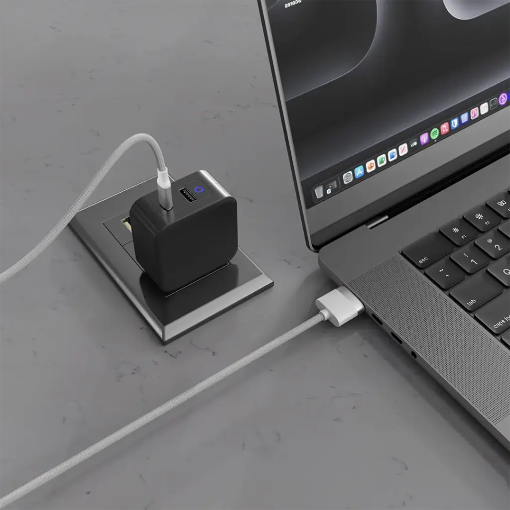 Porodo USB-C to MagSafe 3 Fast Charging Cable - White (2).webp