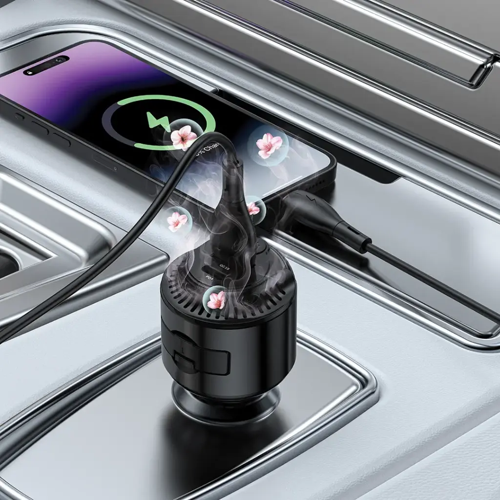 Porodo MistCharge 2 in 1 Car Charger with Air Diffuser2.webp