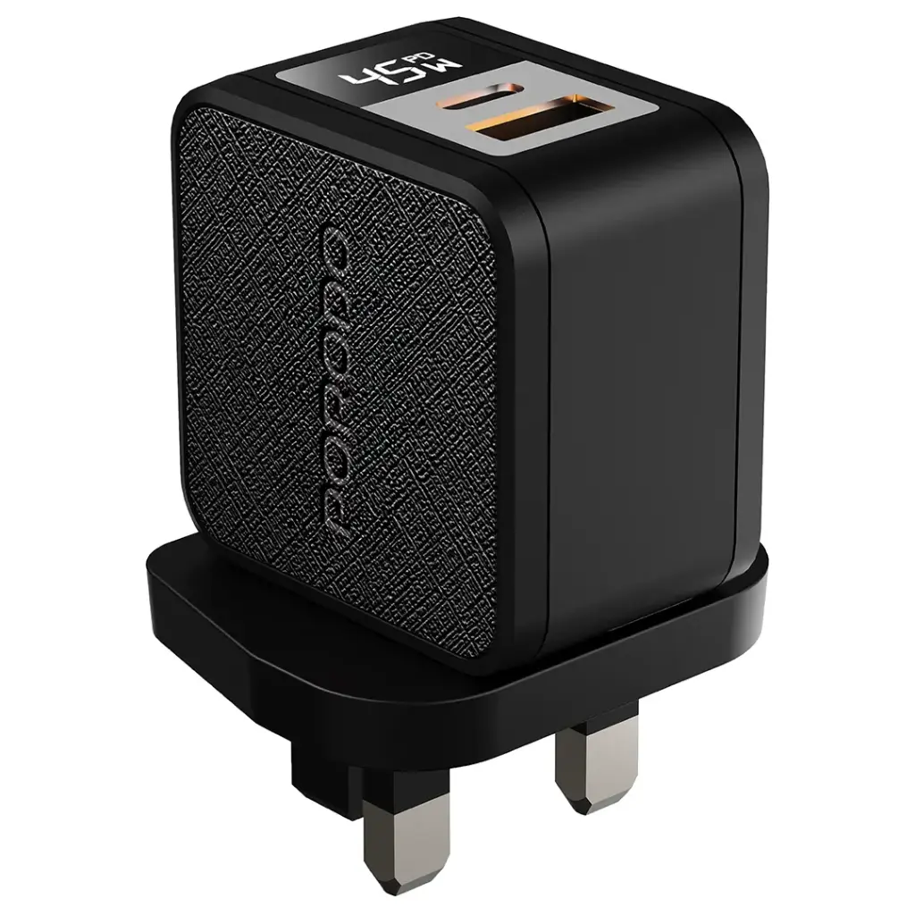 Porodo Quantom GaN 45W Multi-Port Charger with Digital Display - Black4.webp