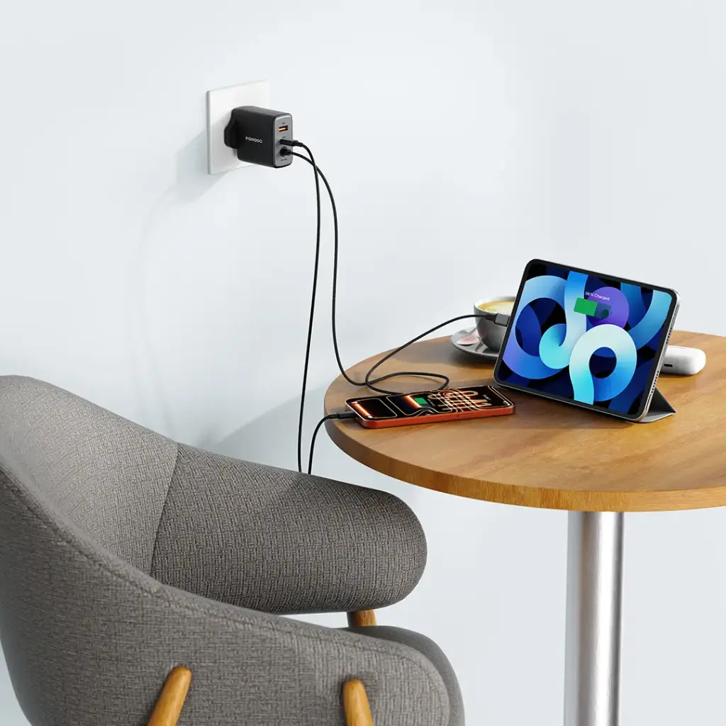 Porodo Zentrix 65W GaN Fast Charger with 1.5m Braided USB-C Cable - Black 2.webp