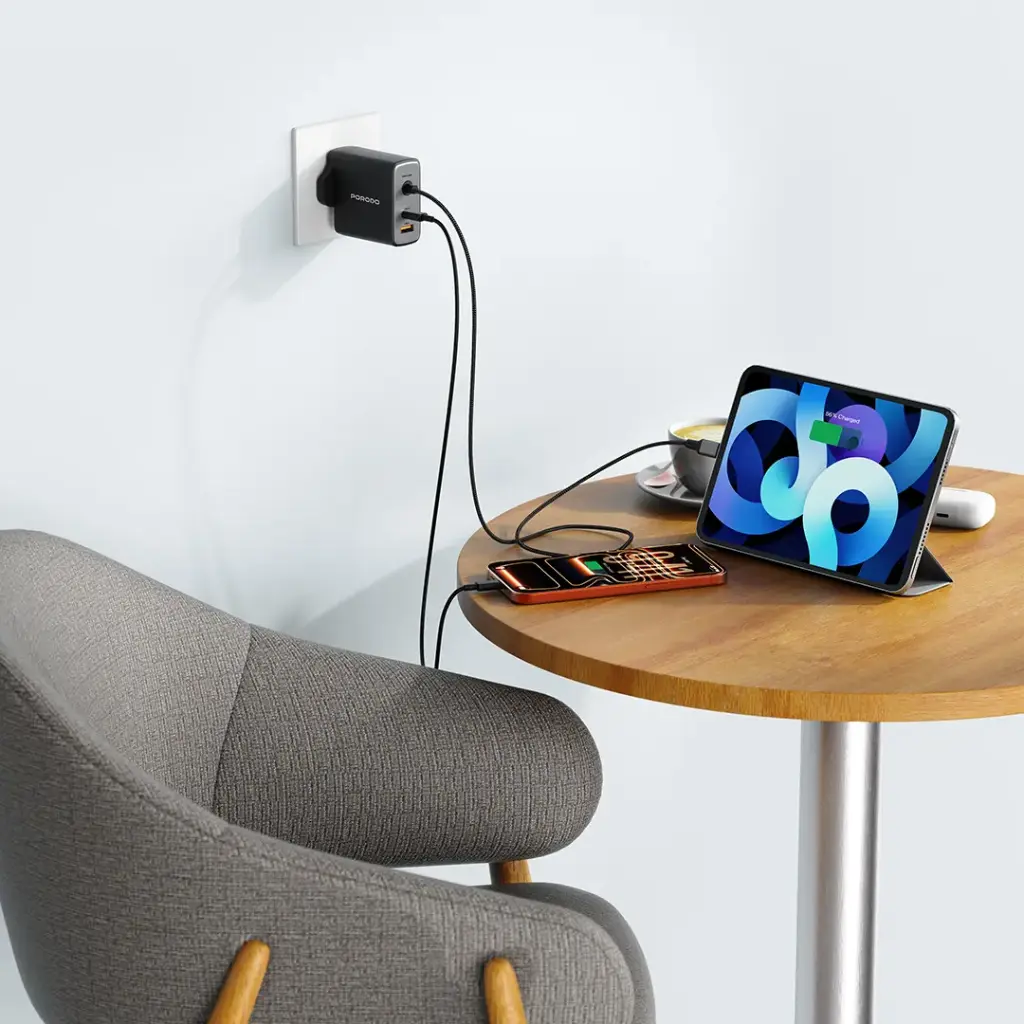 Porodo Zentrix 100W GaN Fast Charger with 1.5m Braided USB-C Cable - Black2.webp