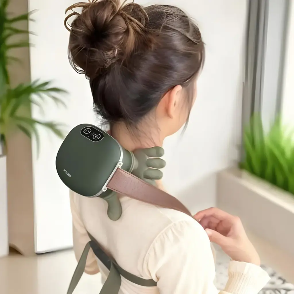 Porodo Lifestyle RelaxRobo Portable Heating Neck Massager - Green2.webp